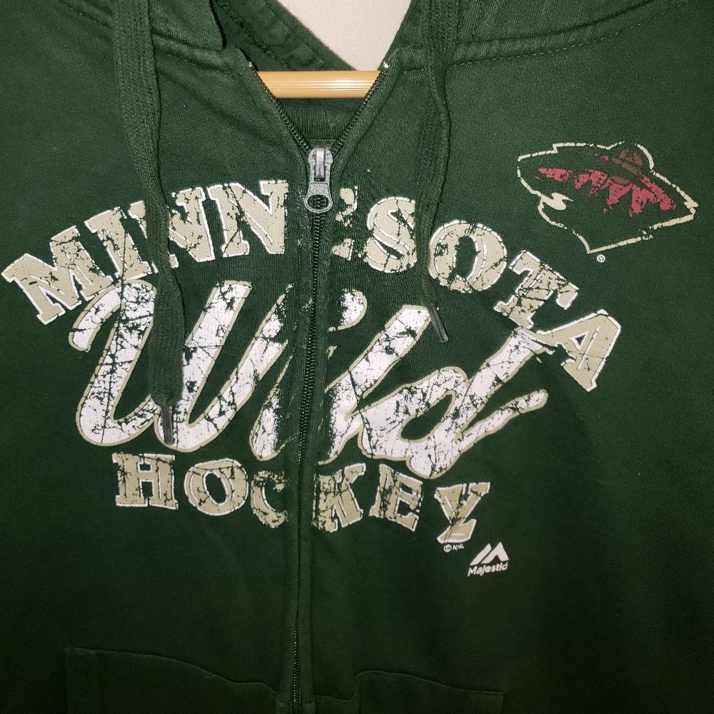 Women's Minnesota Wild Zip-up Hoodie